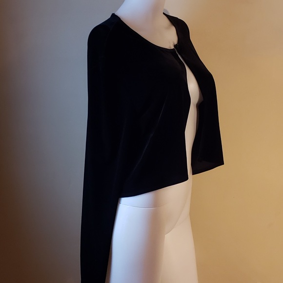 Rampage CDC Black Velvet Cropped Jacket 14 NWD - Picture 2 of 5